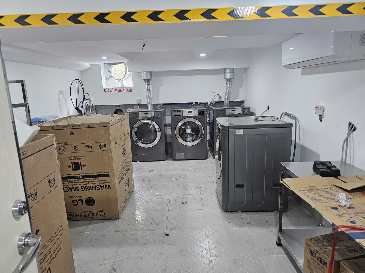 Giặt sấy tự động LG , Giặt sấy tự động Hà Nội, Giặt sấy tự động thành phố Hồ Chí Minh
